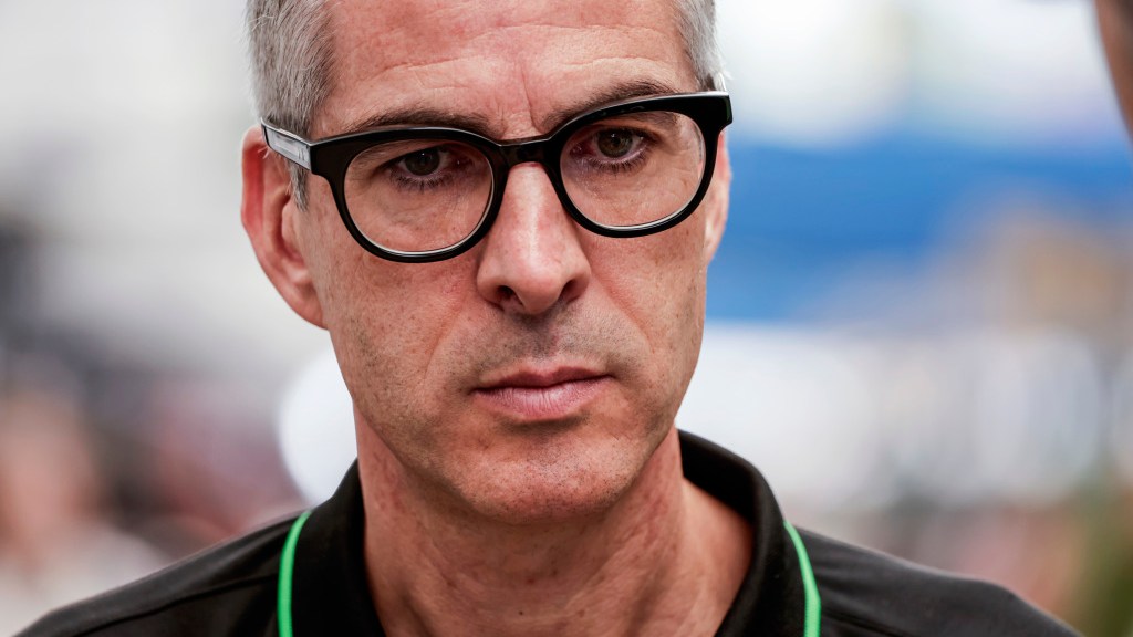 Alunni Bravi para se juntar à McLaren Executive Team