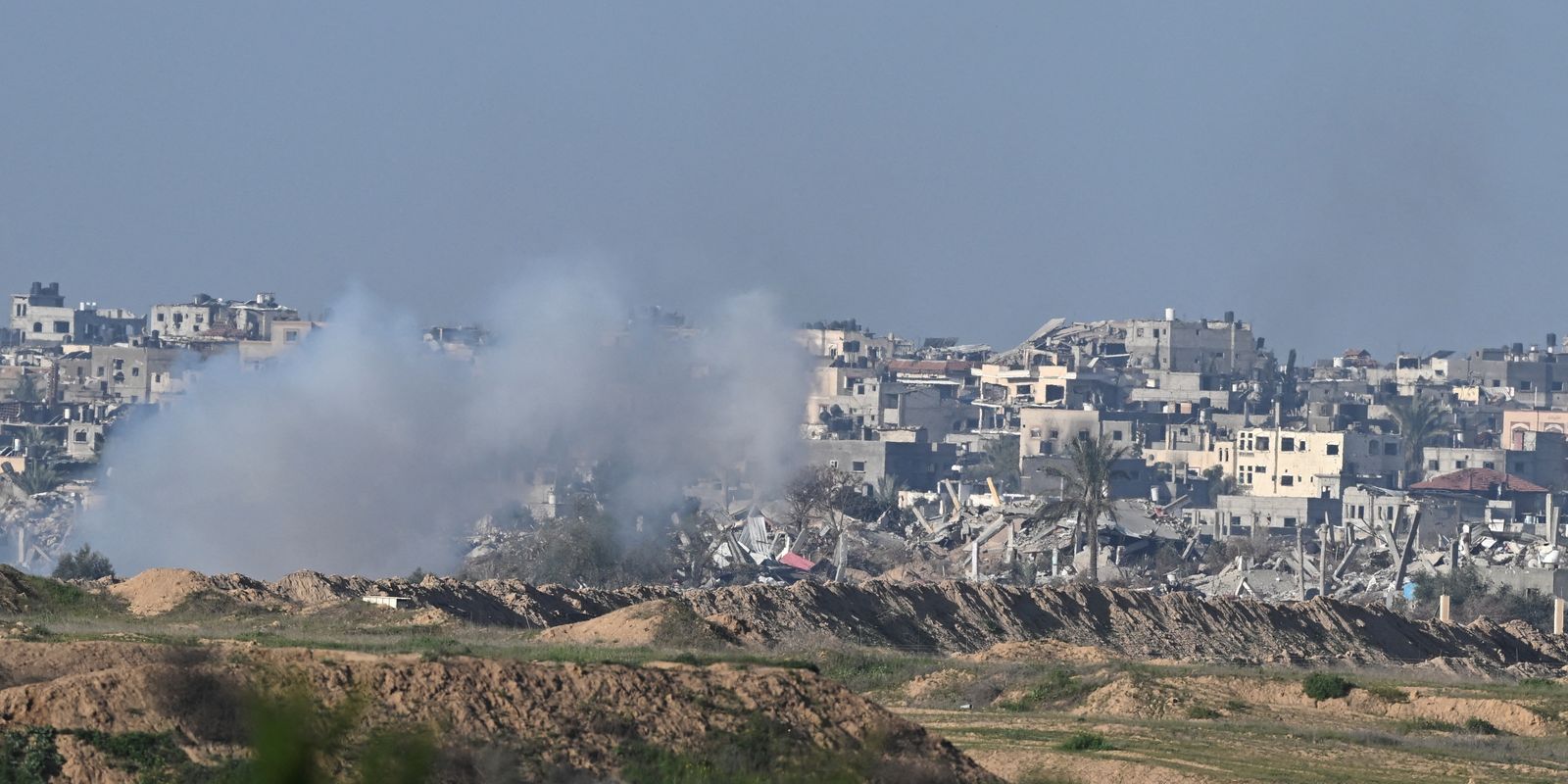 Israel ataca local com refém na Faixa de Gaza, diz Hamas