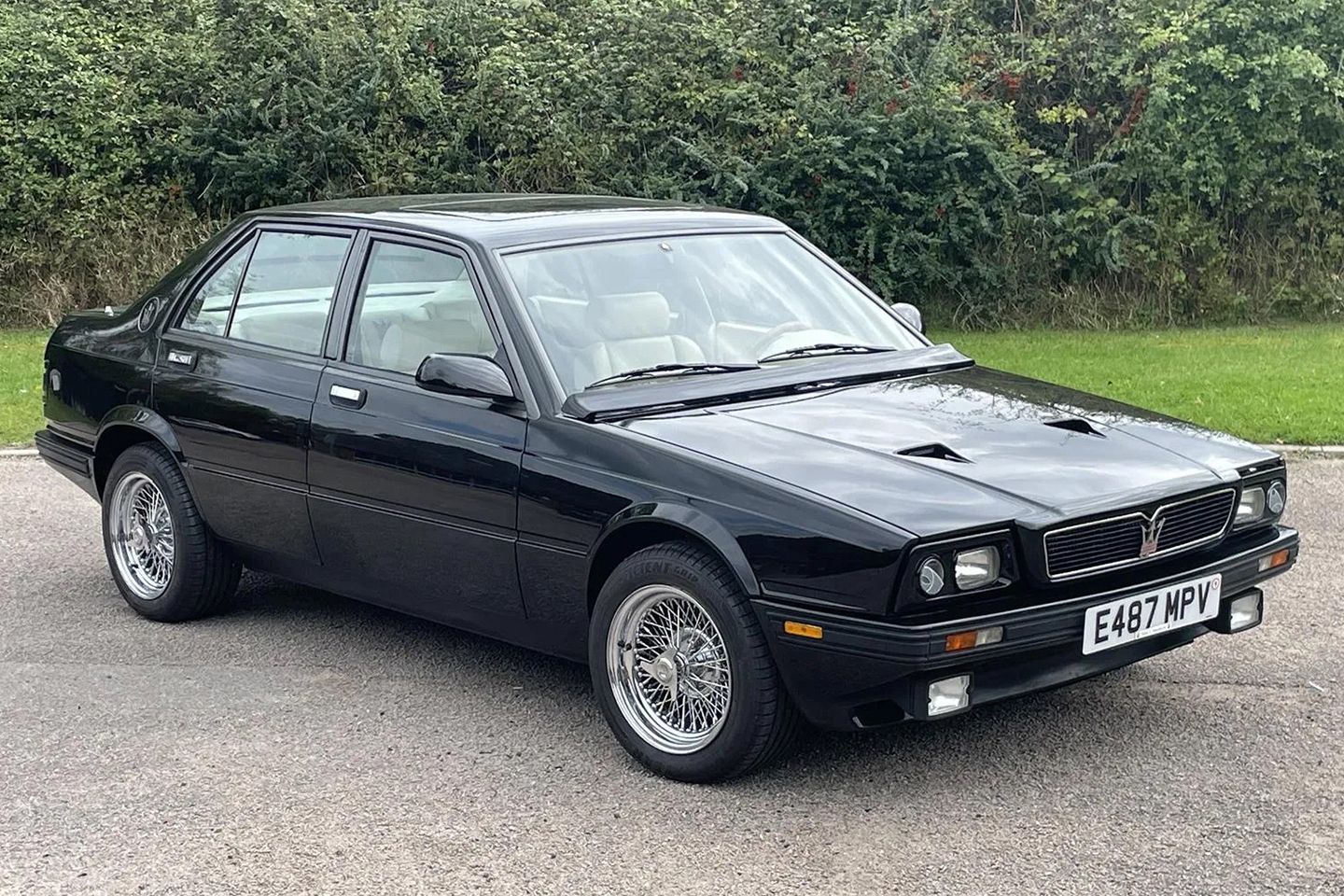 Fabulous Maserati Biturbo 420 Sim para sal