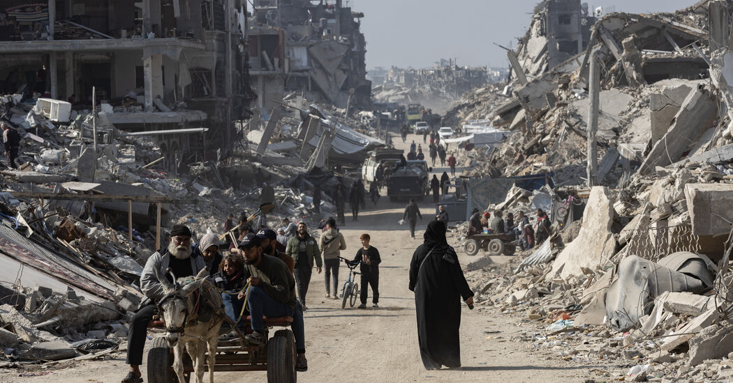 Plano de aquisição de Gaza de Trump rejeitado por aliados e inimigos: atualizações ao vivo