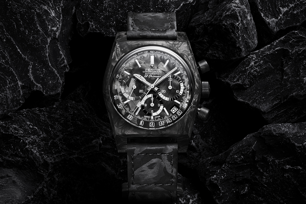 Zenith & Revolution fez uma versão de fibra de carbono de seu REVIVAL CRONOMINGER A3818 “Cover Girl” Watch