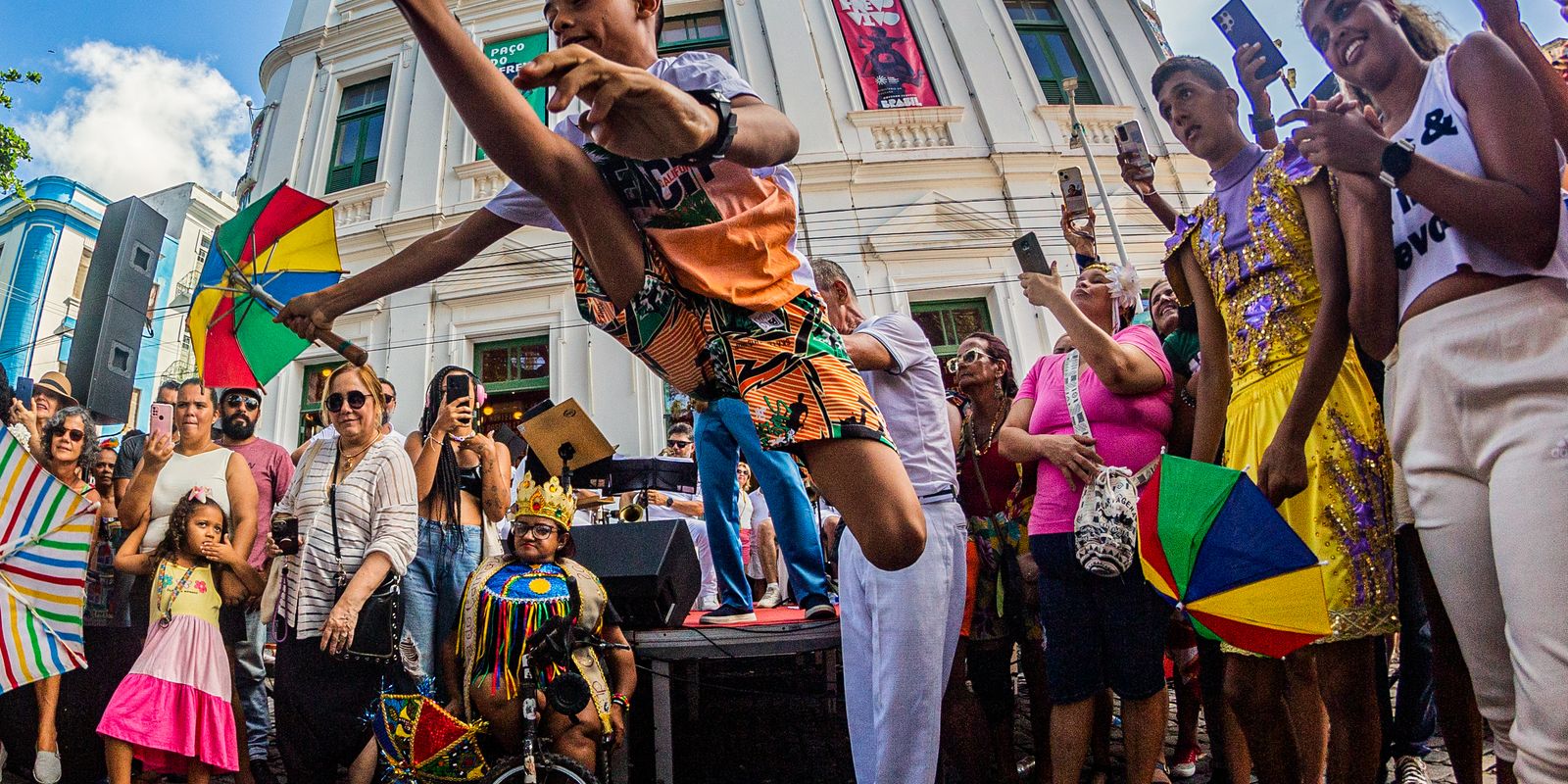 Pernambuco comemora o Dia do Frevo