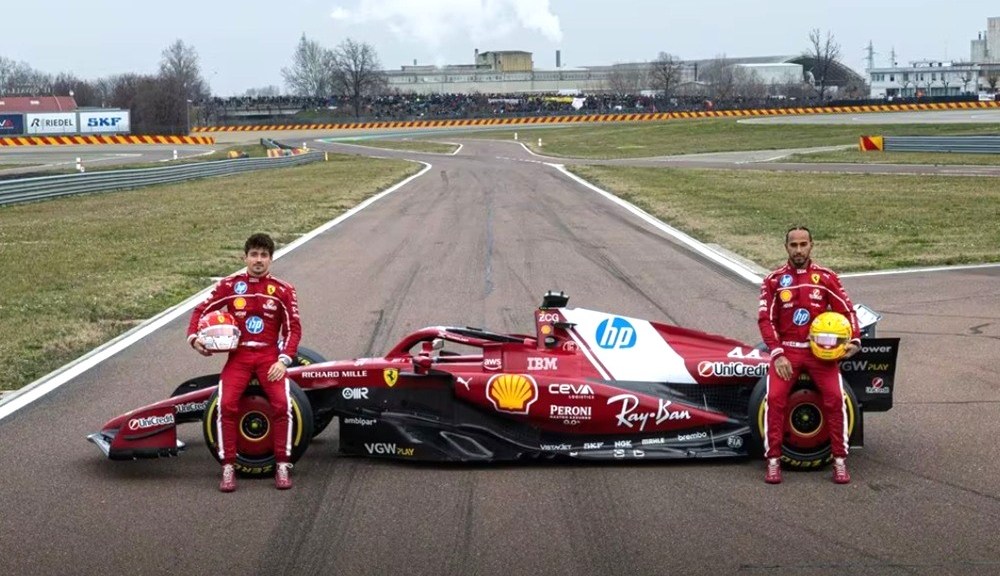 Hamilton chegando a Ferrari ‘na hora certa’ – Leclerc