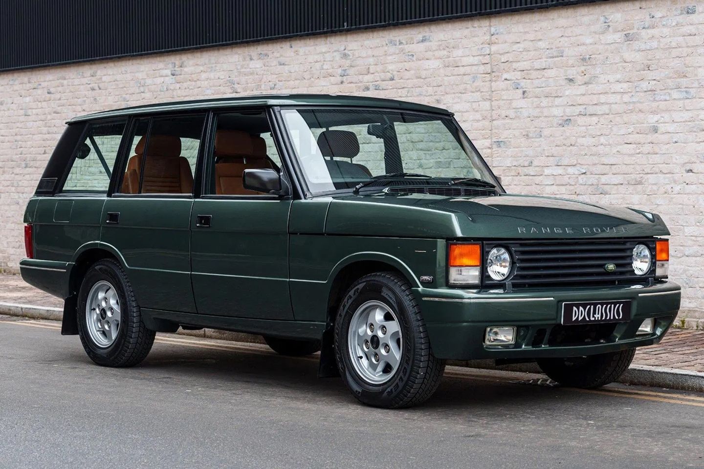 Glorious Range Rover Classic Restomod para venda