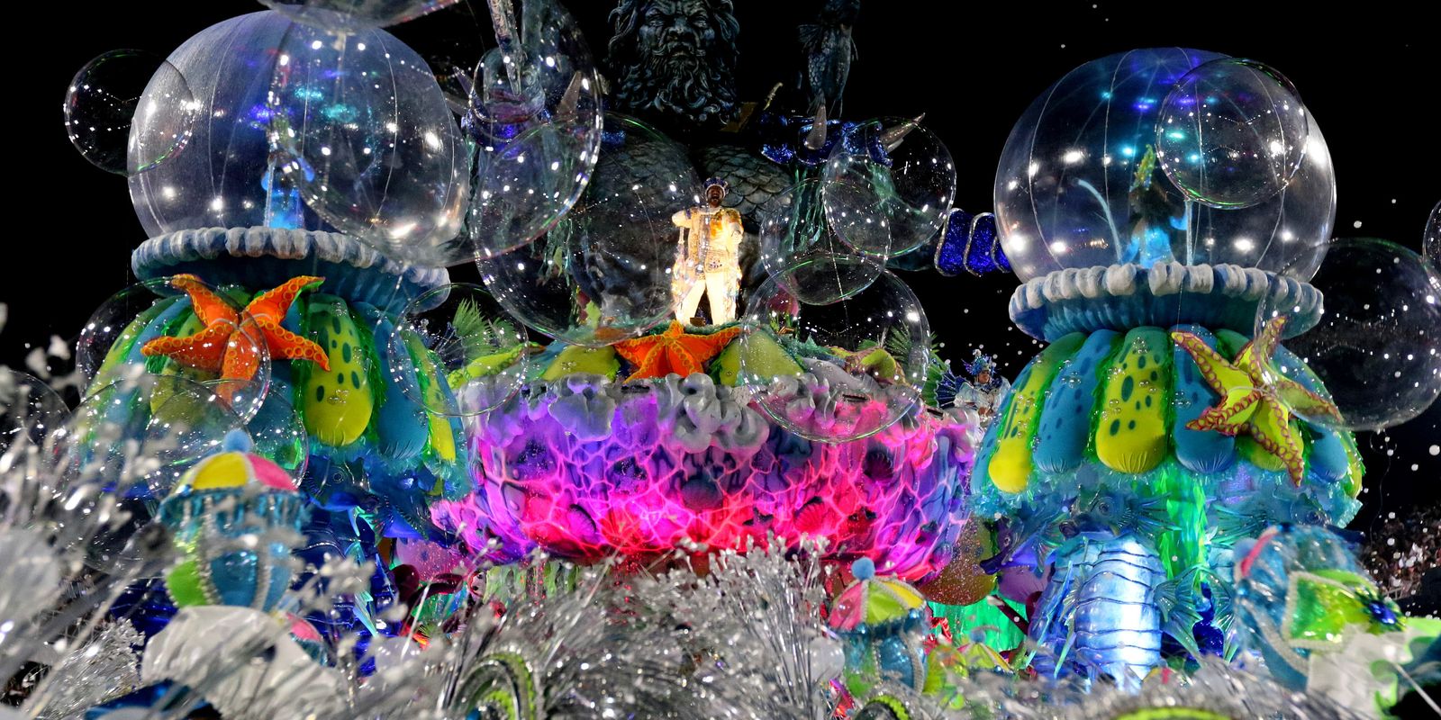 Começou hoje venda de ingressos populares do carnaval carioca