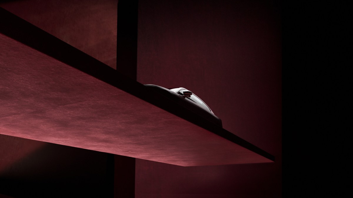 A Volvo ES90 de entrada usa a IA a bordo para aprender e melhorar com o tempo