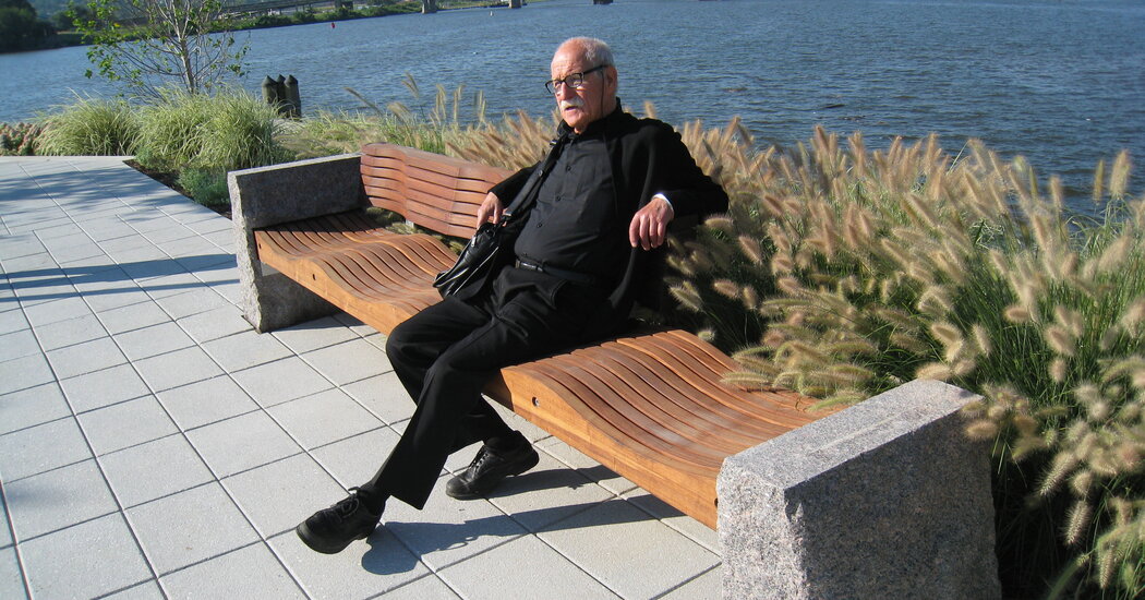 M. Paul Friedberg, arquiteto paisagista que comemorou a cidade, morre aos 93