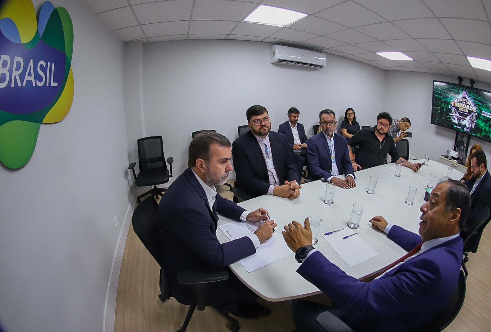 Trindade (GO) recebe maior sino do mundo e se fortalece como destino religioso internacional