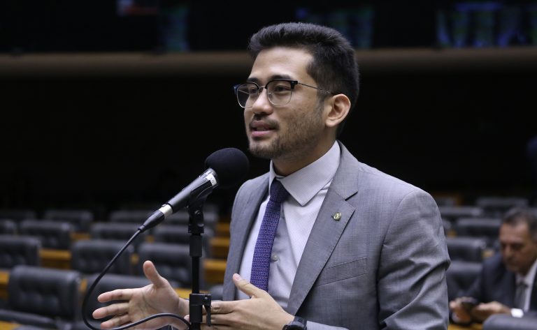 Projeto cria o crime de perturbação da paz, com pena de até três anos de detenção – Notícias