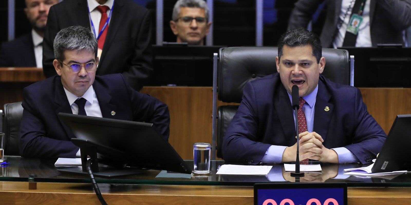 Orçamento: Congresso corta 84% dos recursos para a Lei Aldir Blanc