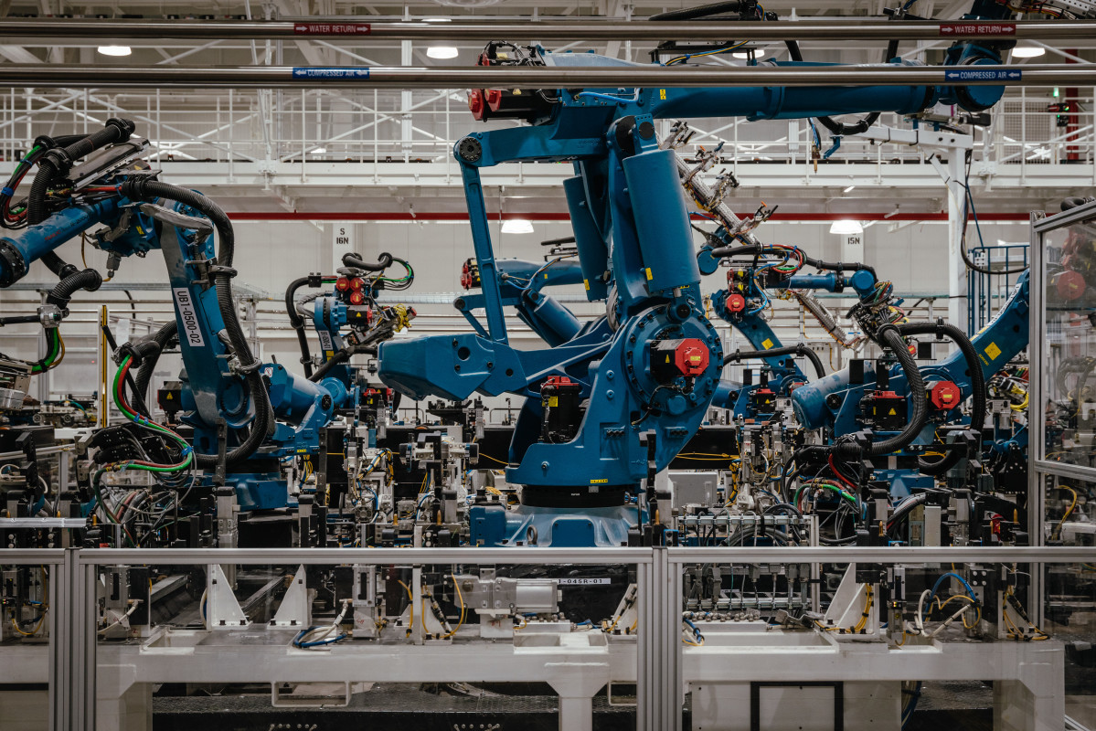 Os cortes no orçamento de Trump colocam em risco o empréstimo de US $ 6,6 bilhões de Rivian