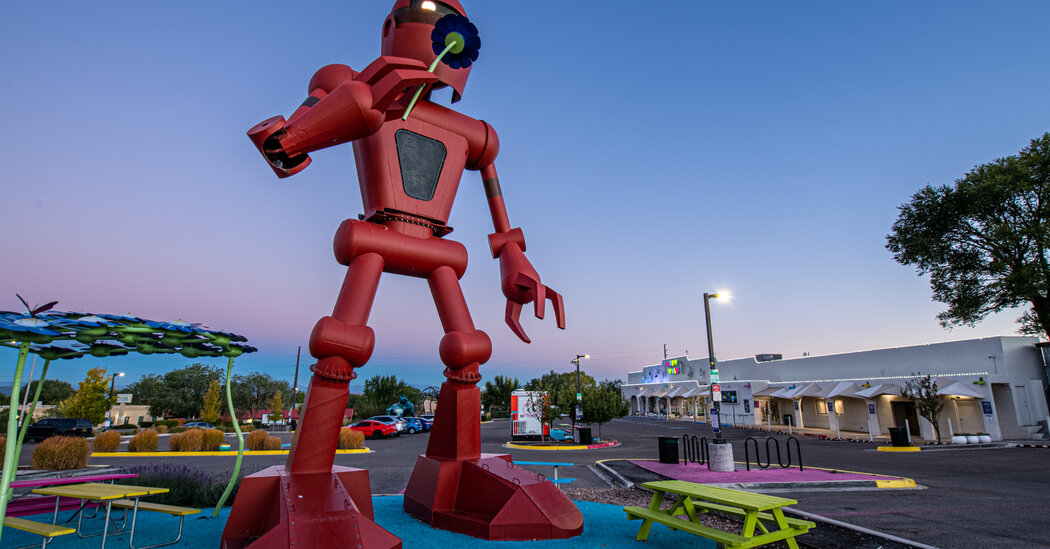 Como visitar o universo estranho e expandido de Meow Wolf