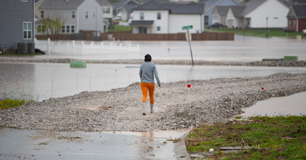 ‘Ficando mais pesado’: as mudanças climáticas primos tempestades para cair mais chuva