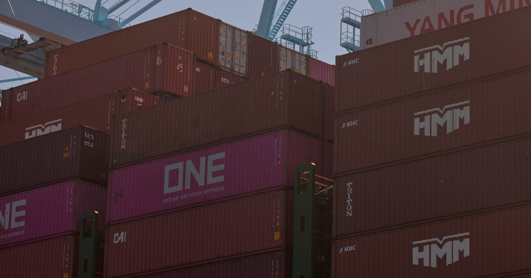 Atualizações ao vivo: Trump diz que a tarifa da China é de pelo menos 145%; Rally do mercado dos EUA desaparece