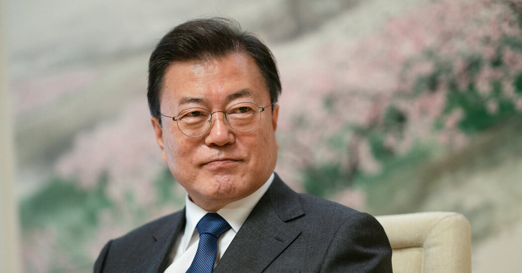 O ex-presidente da Lua da Coréia do Sul é indiciado por acusação de suborno