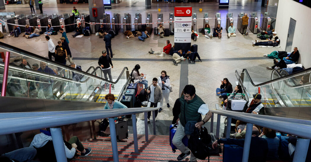 O poder é amplamente restaurado na Espanha após interrupção generalizada