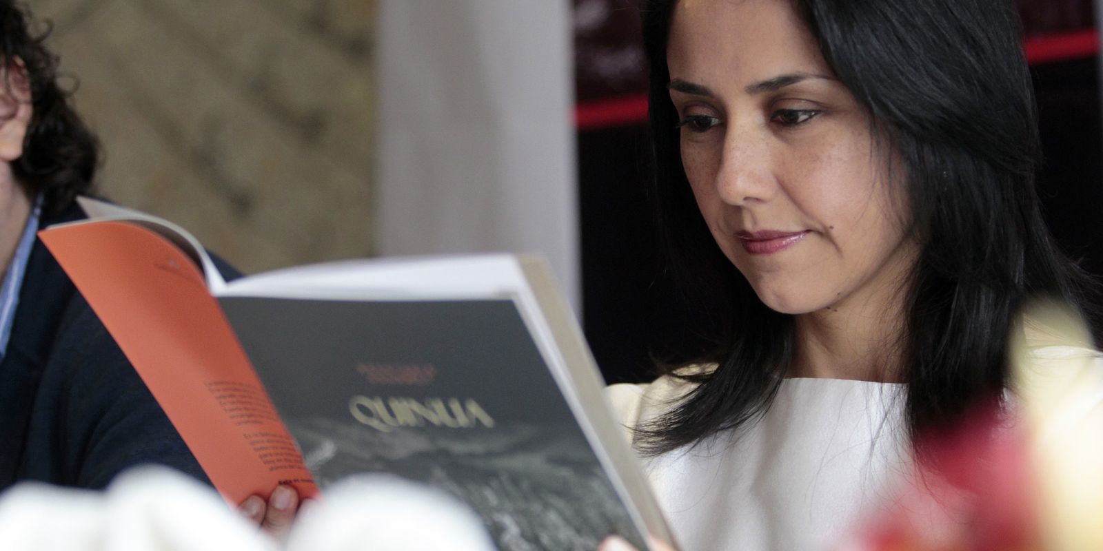 Após asilo diplomático, esposa de ex-presidente do Peru chega ao Brasi