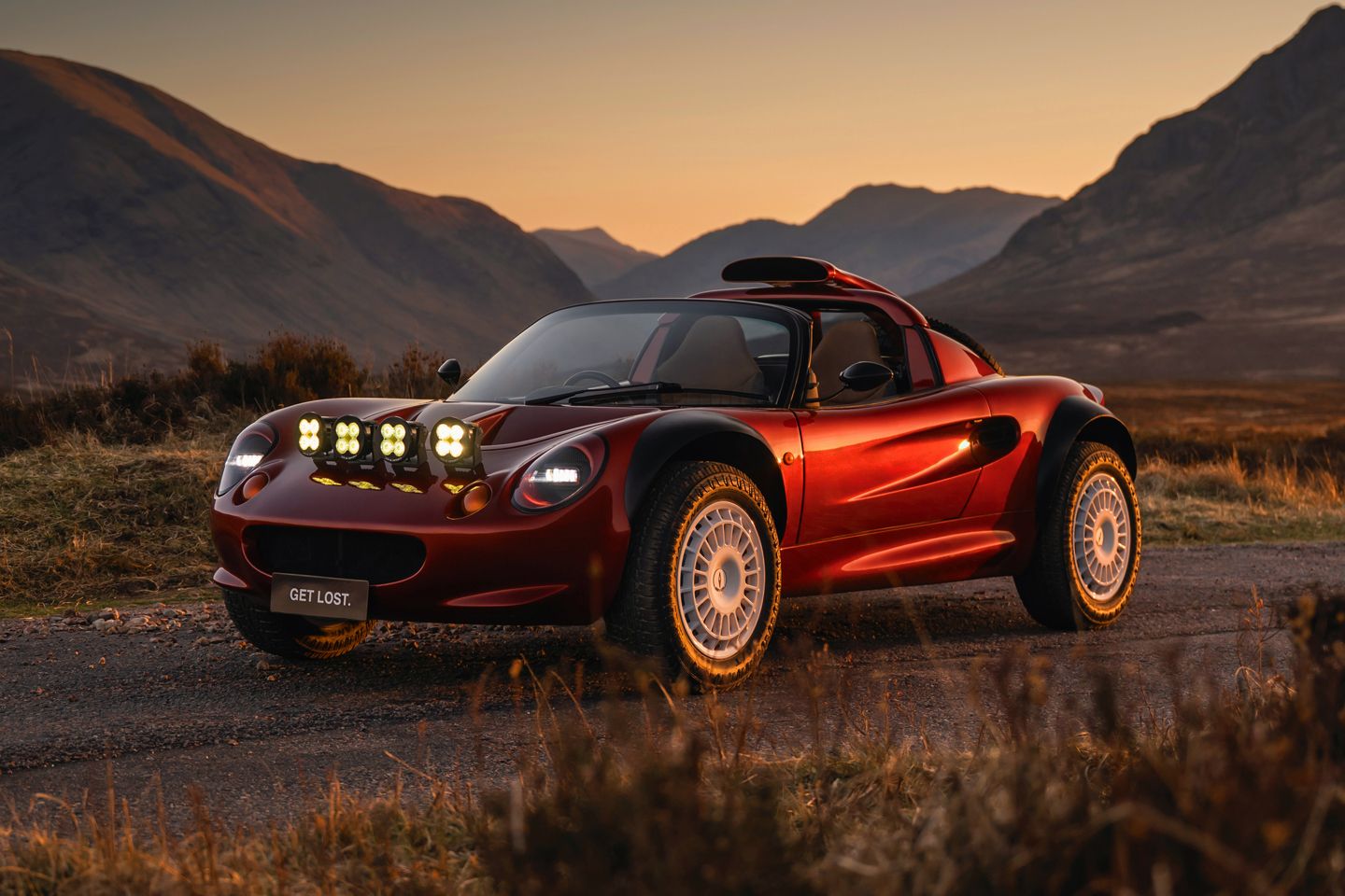 Lost: Project Safari pega a elise off-road