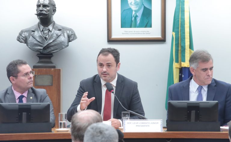 Relator pede cassação de mandato do deputado Glauber Braga no Conselho de Ética – Notícias