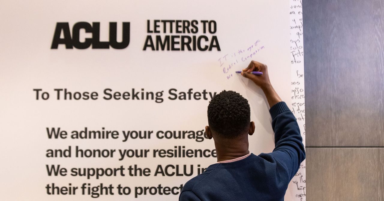 A ACLU está processando o governo para obter acesso aos registros do Doge