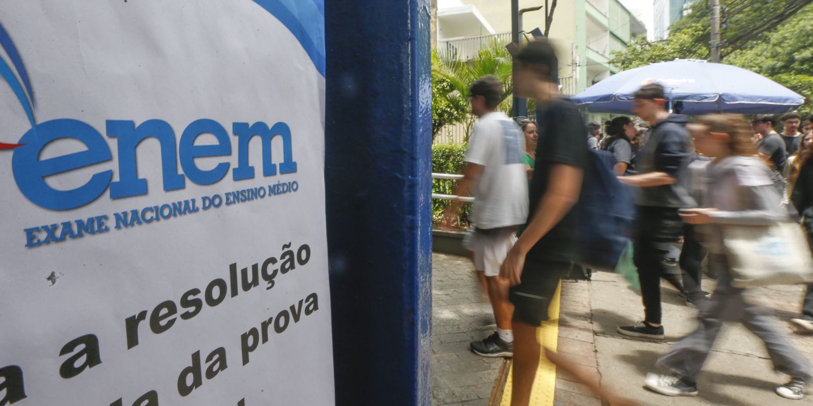 Enem: prazo para pedir isenção da inscrição é ampliado para 2 de maio