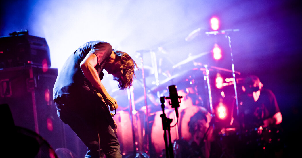 Voltando aos sons de ouro do pavimento