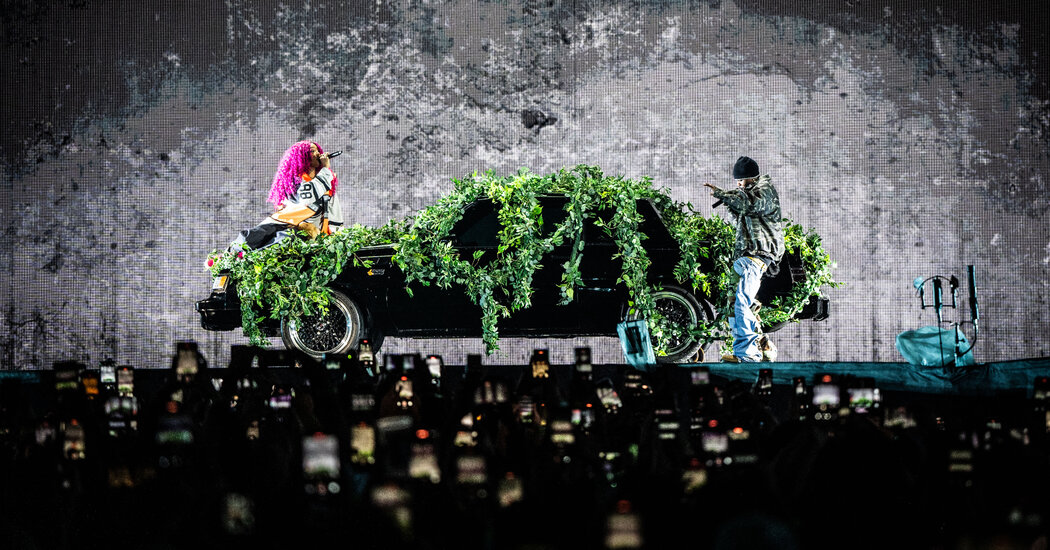 Kendrick Lamar e Sza trazem tempestades e comemorações para o estágio do estádio