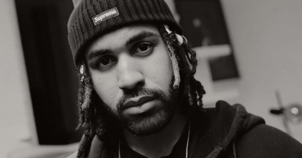 Ele enfrentou décadas atrás das grades para sua arte. Agora ele tem um show em Nova York