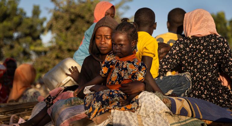 Coordenadora humanitária apela por proteção de civis no Sudão após ataques