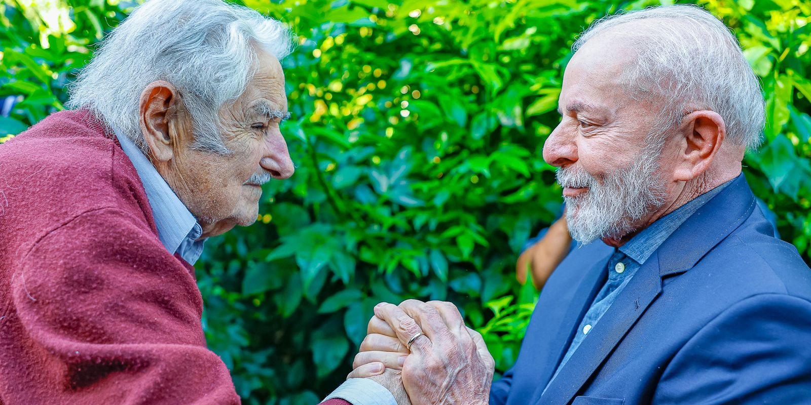 Lula: Mujica mostrou “que luta política e doçura podem andar juntas”