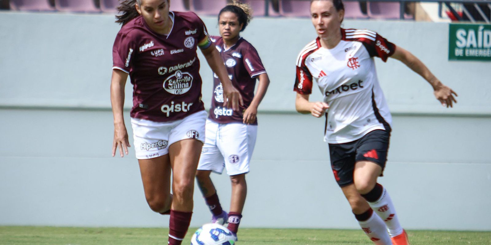 Flamengo vence e tira invencibilidade da Ferroviária no Brasileirão A1