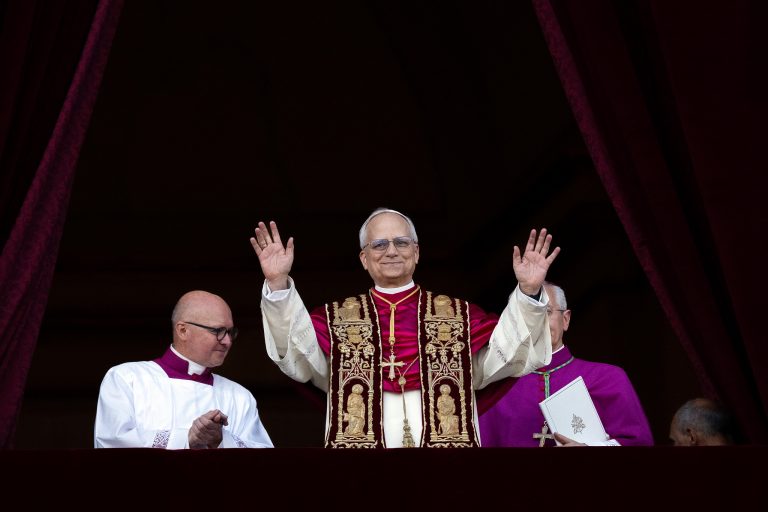 Para Hugo Motta, papa Leão XIV tem a missão de ampliar a conciliação – Notícias