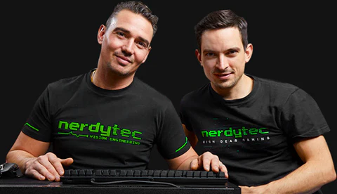 Entrevista de startups com os empreendedores de jogos Chris Mut e Roman Jacob, fundadores da Nerdytec