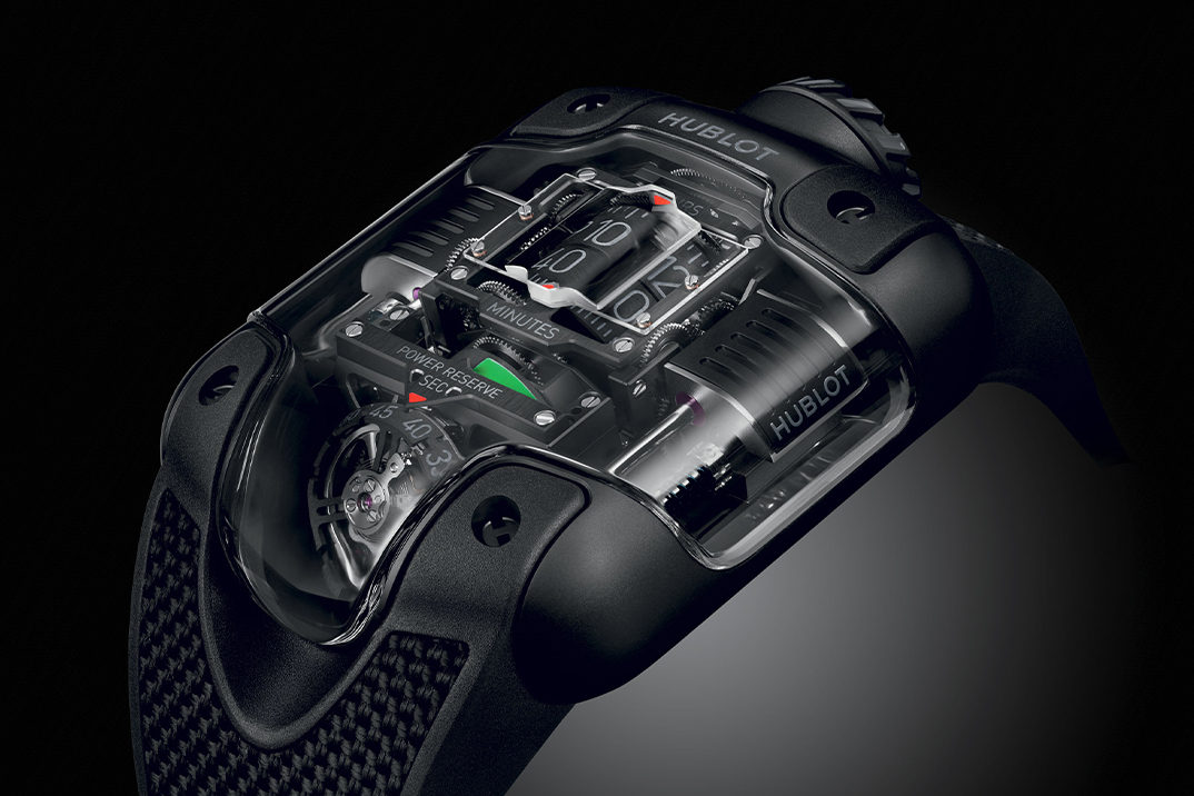 A Hublot traz estética uniforme ao seu MP-10 Tourbillon com casos de cerâmica e safira preta