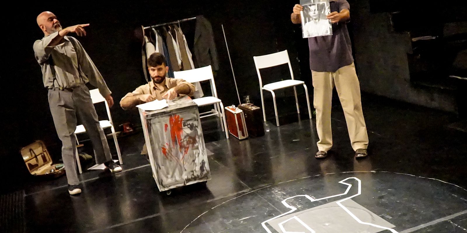 SP: espetáculo “Espião Silenciado” está em cartaz no Teatro de Arena