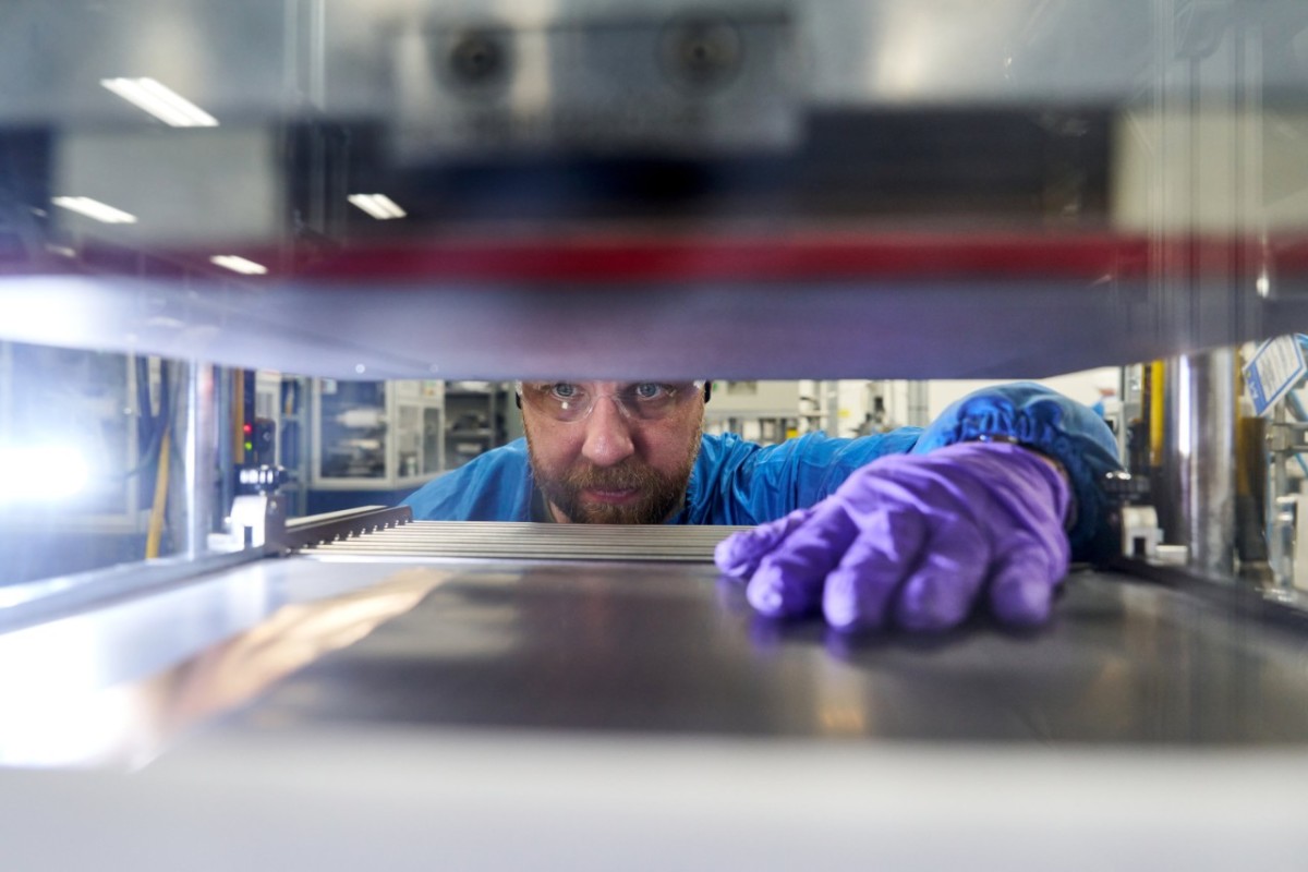 A GM revela a bateria que muda o jogo, visa os EVs acessíveis de 400 milhas