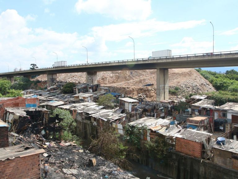 Adiado debate sobre criação de censo específico para mapear déficit habitacional – Notícias