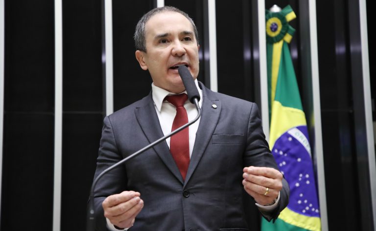 Projeto permite a servidor de instituição científica receber bolsa – Notícias