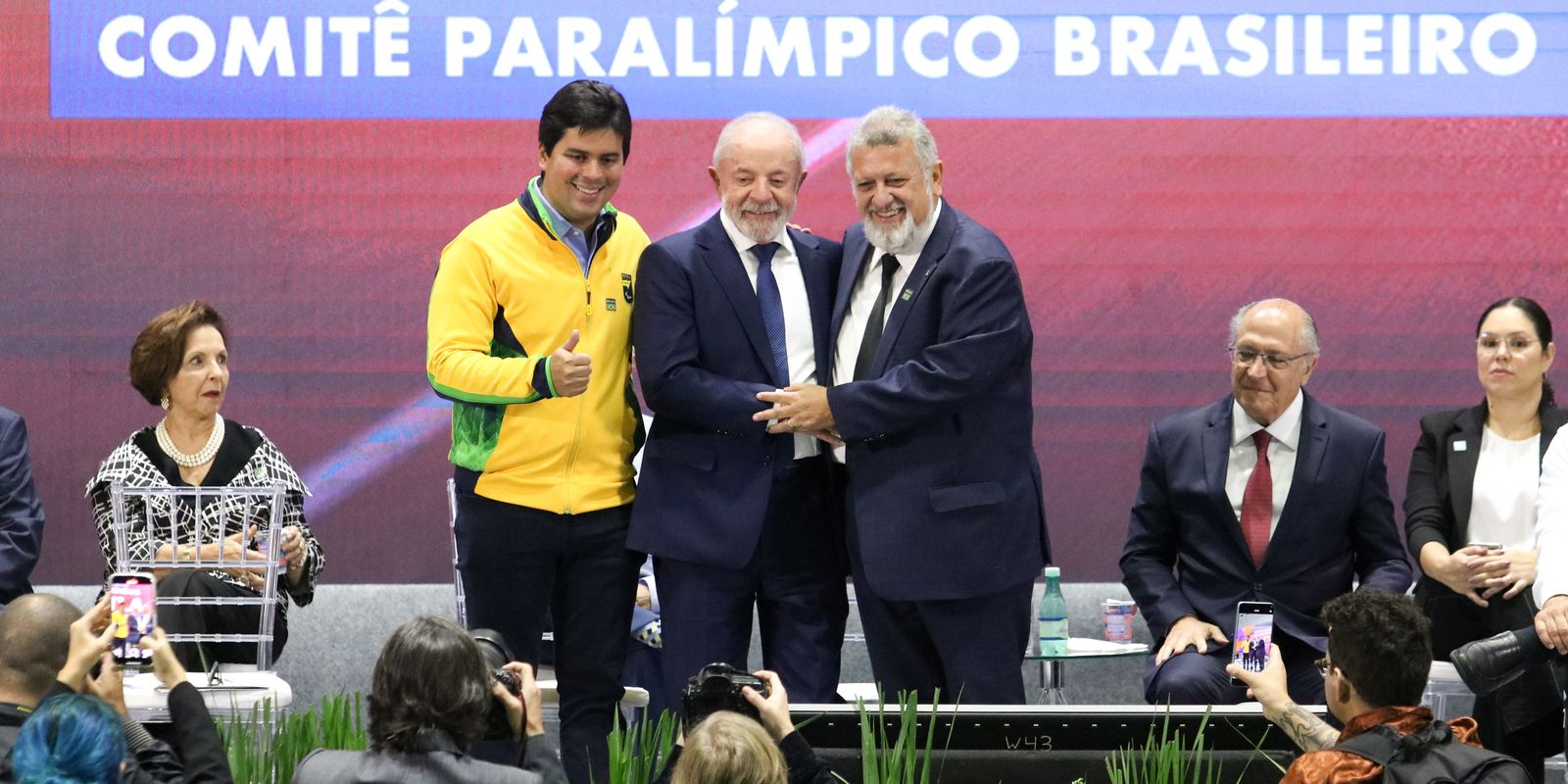 Lula quer que projeto da Universidade do Futebol englobe mais esportes