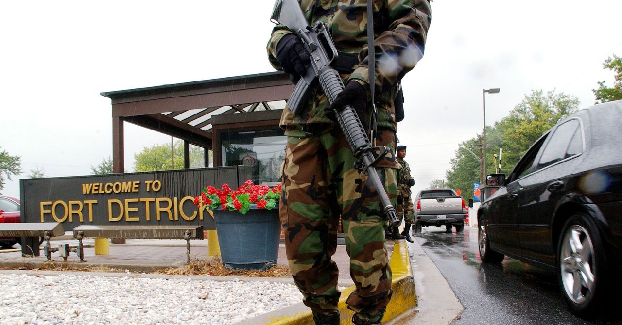 O HHS Ordens do RFK Jr. Ordens Lab Studing Studying Deadly Infectious Doenças para parar a pesquisa