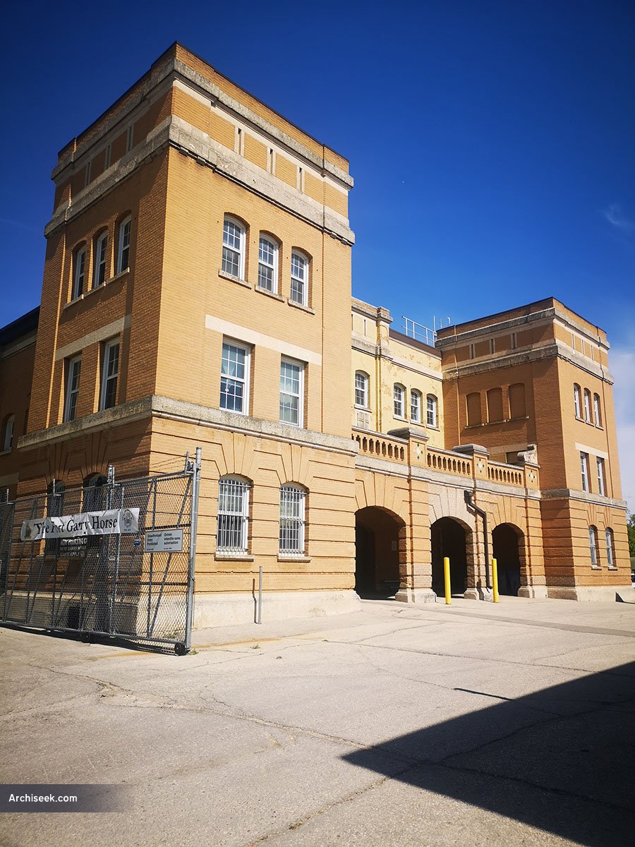 1913 – Strachan Armory, Winnipeg