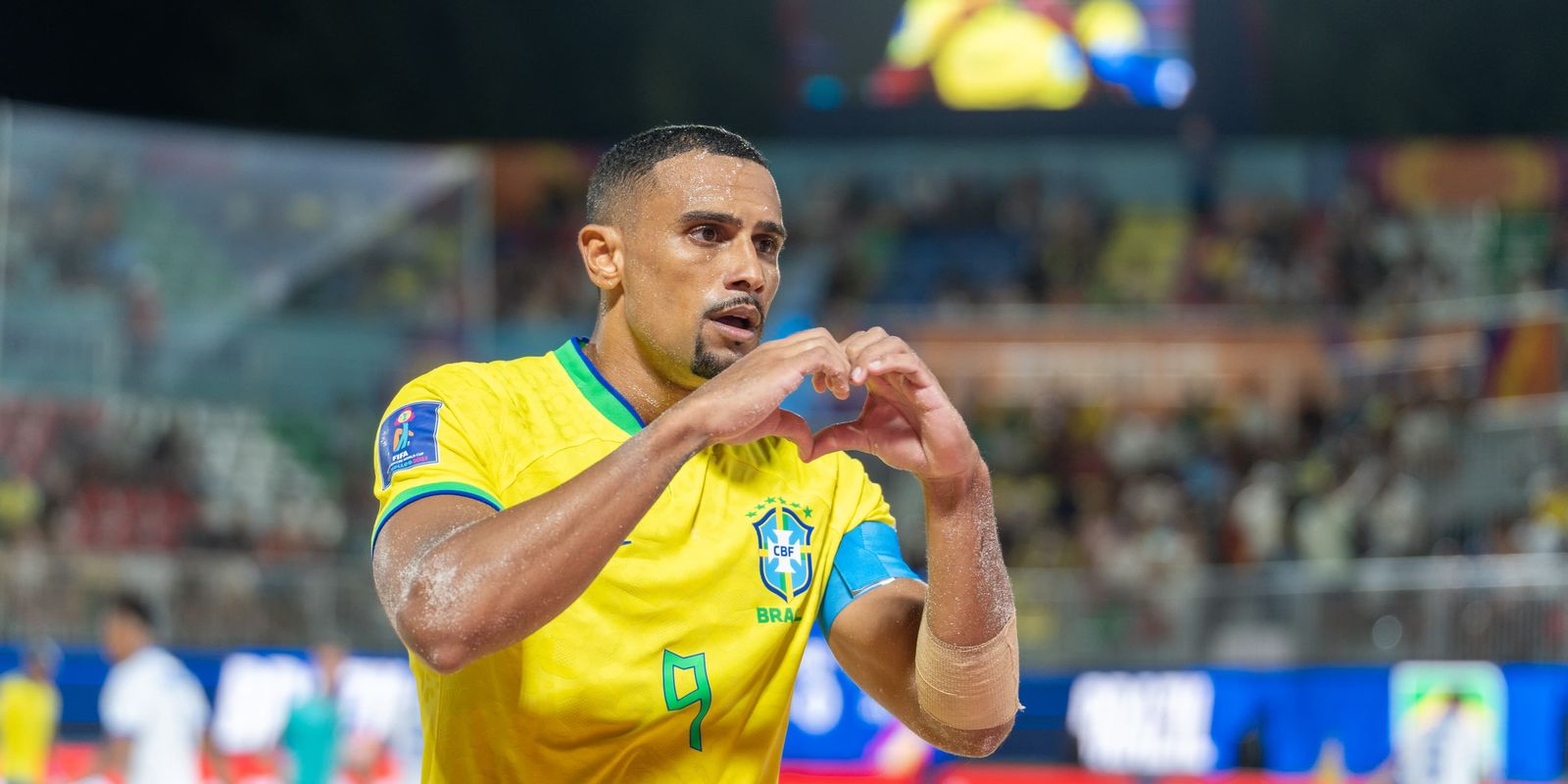 Brasil estreia com vitória no Mundial de Beach Soccer