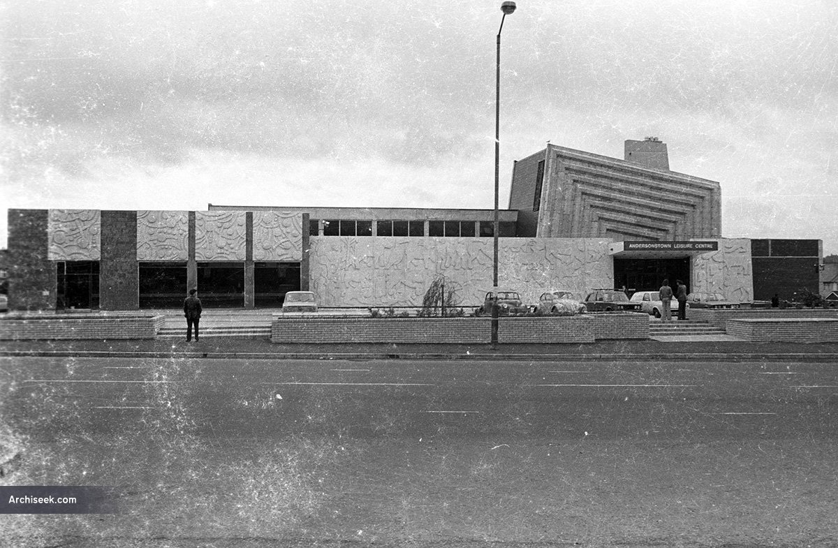 1979 – Andersonstown Leisure Center, Belfast