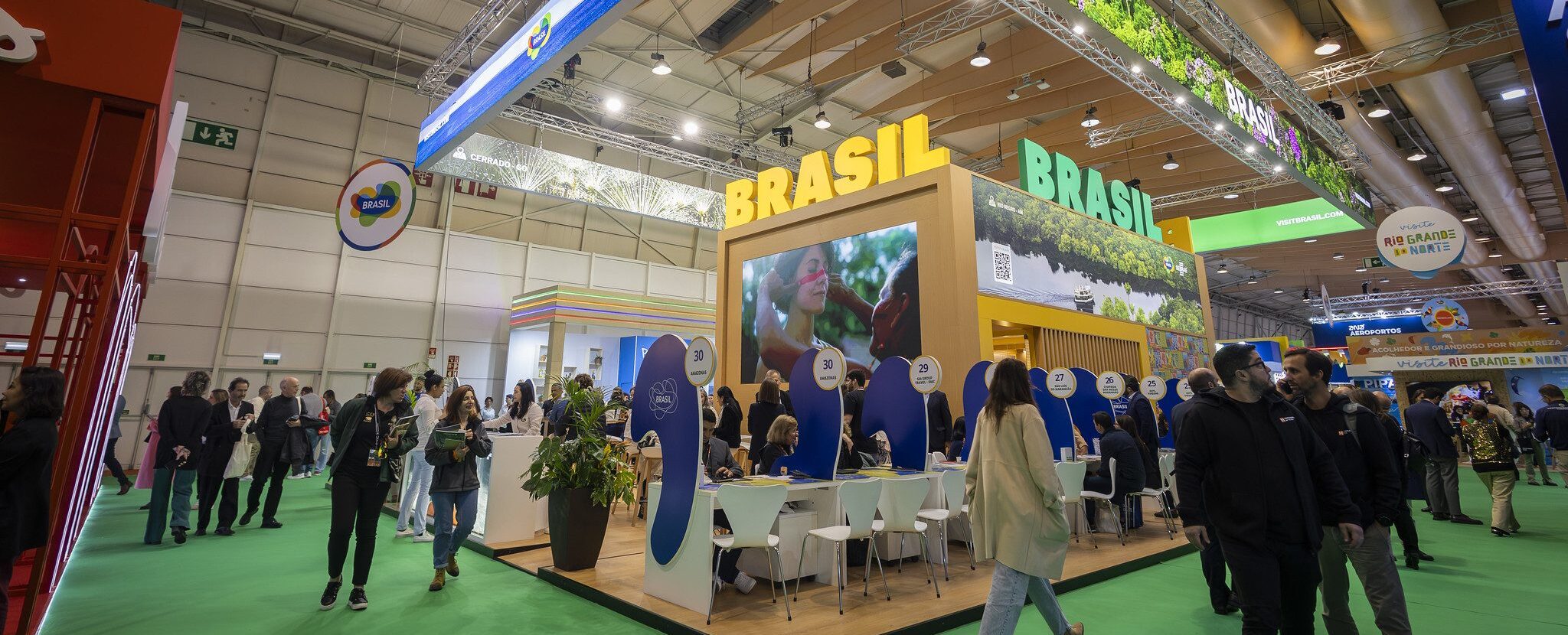 Brasil marca presença na FIEXPO 2025, maior feira de turismo de negócios e eventos da América Latina