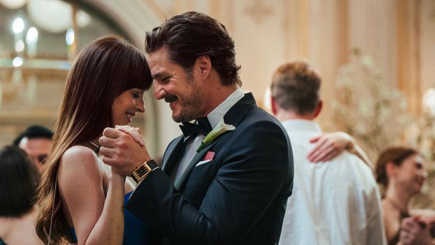 Este drama romântico ‘cativante’ explora amor e dinheiro com ‘piercing honestidade’