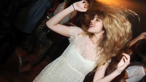 Por que a geração Z é tão nostálgica sobre ‘sleaze indie’