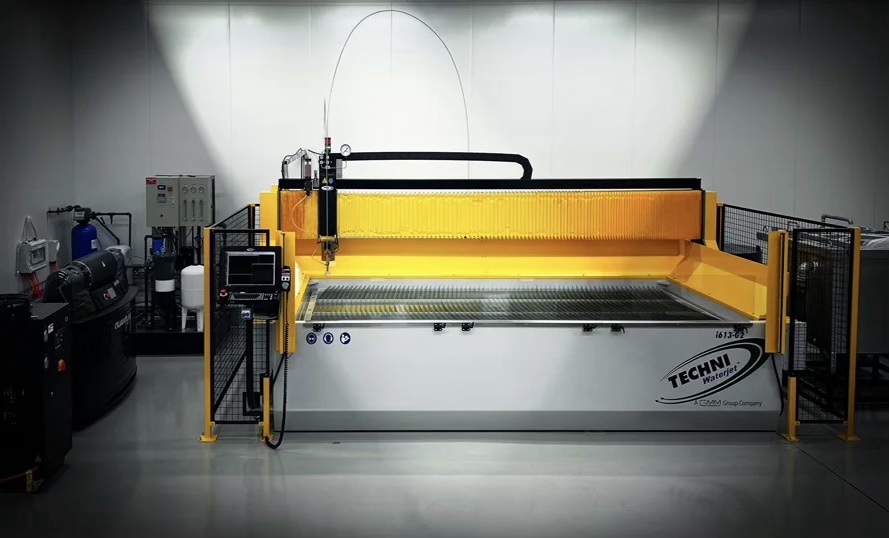 O guia da startup para o corte de jato de água: uma maneira mais inteligente de construir sem limites