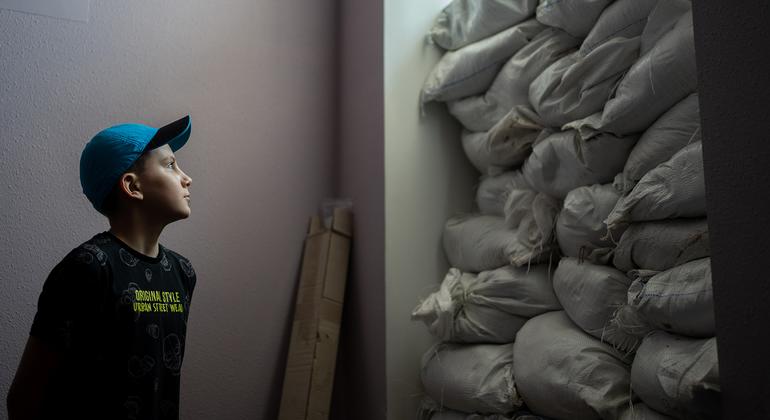 Ucrânia sofre novos ataques às vésperas de Cúpula entre Estados Unidos e Rússia