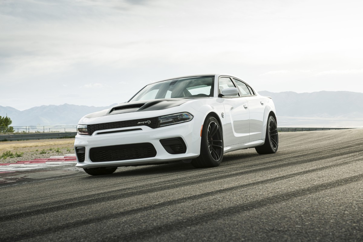 Nome da Charger Outlaw ‘da Dodge Brademarks para 550 – HP Sixpack Muscle Car