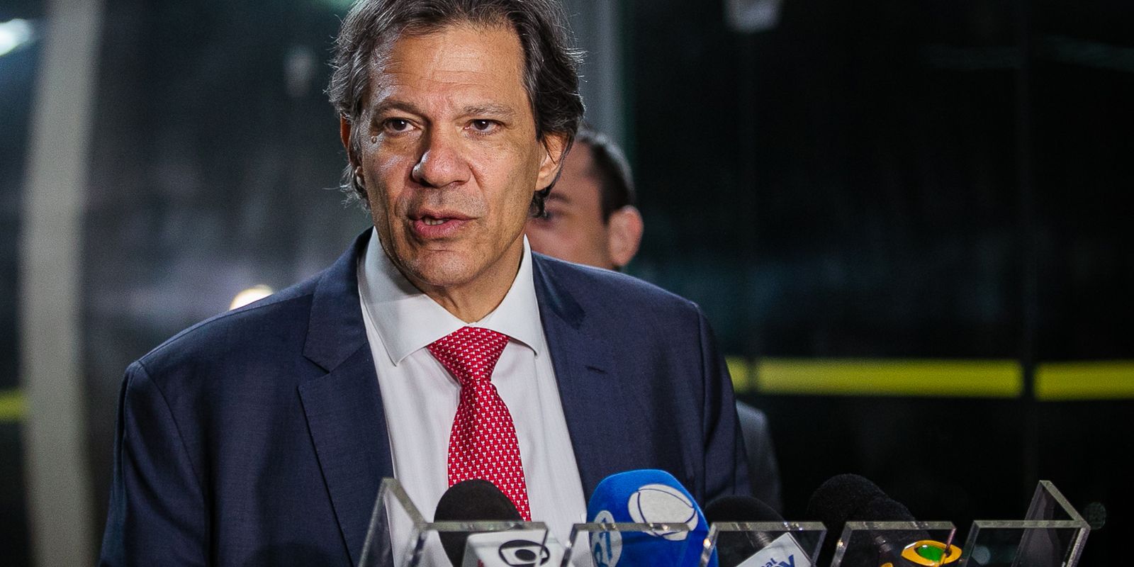 Haddad defende judicialização da derruba do decreto do IOF
